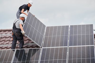 Expert Solar Installation Team